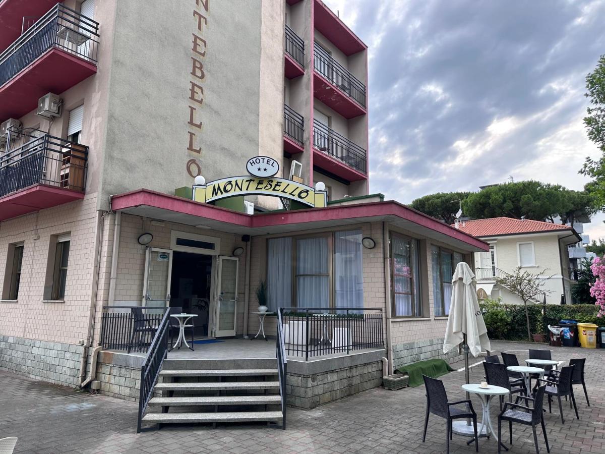 Hotel Montebello Риччоне Екстер'єр фото